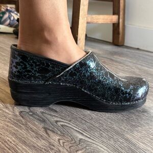 Dansko Professional Metallic Ink Patent Clogs